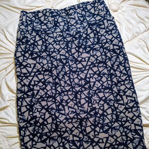 LuLaRoe Cassie